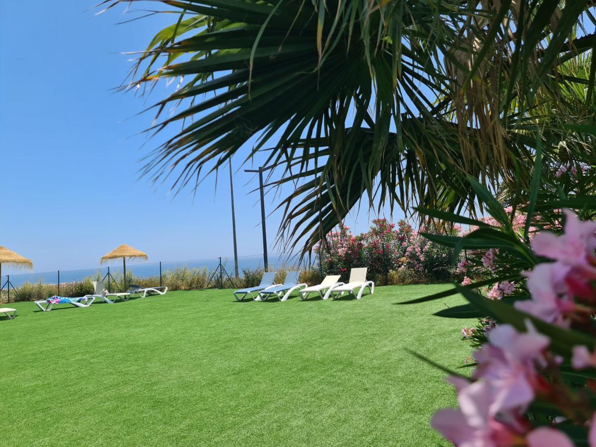 Seaside Serenity - Stylish Apartment With Spectacular Views Manilva Εξωτερικό φωτογραφία